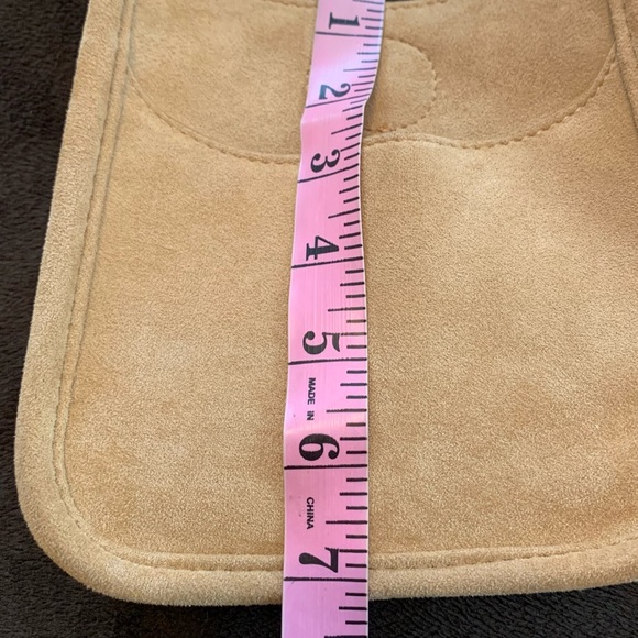 AH.DORNED New York tan/camel crossbody snap close smaller bag NWT - Picture 6 of 12